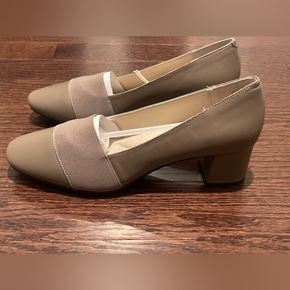 CLIFFS BY WHITE MOUNTAIN Shoes Vivian Women's Shoe Size 8.5 M NEW - Picture 1 of 5